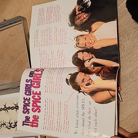 ICONIC Spice Girl Fan original Y2k Bundle Miscellaneous Items - Picture 2 of 6